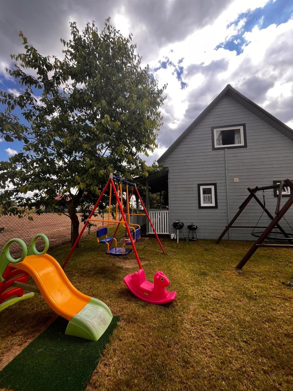 Domki Kapitanskie Z Prywatnym Polem Do Gry W Mini Golf Rewal Dış mekan fotoğraf